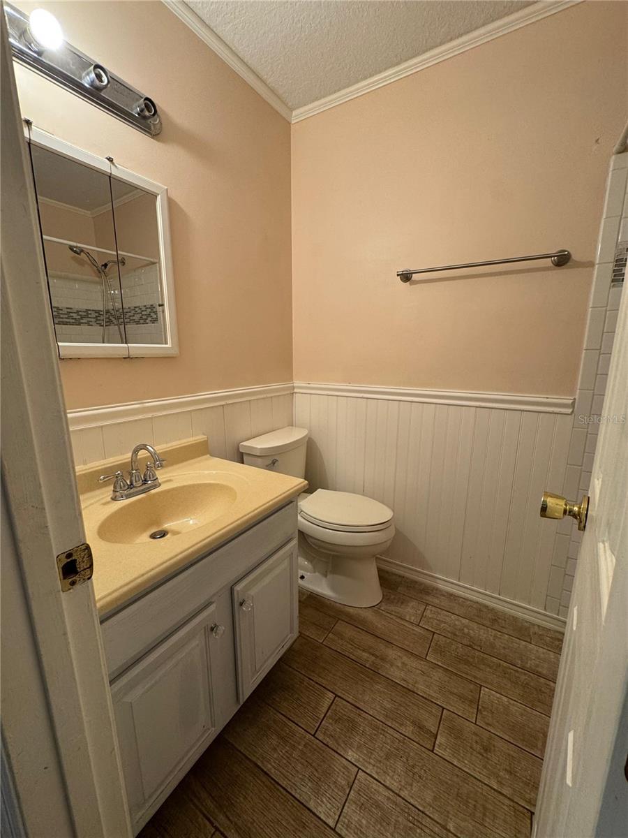 Image 13 of 16 For 490 14th Street Sw