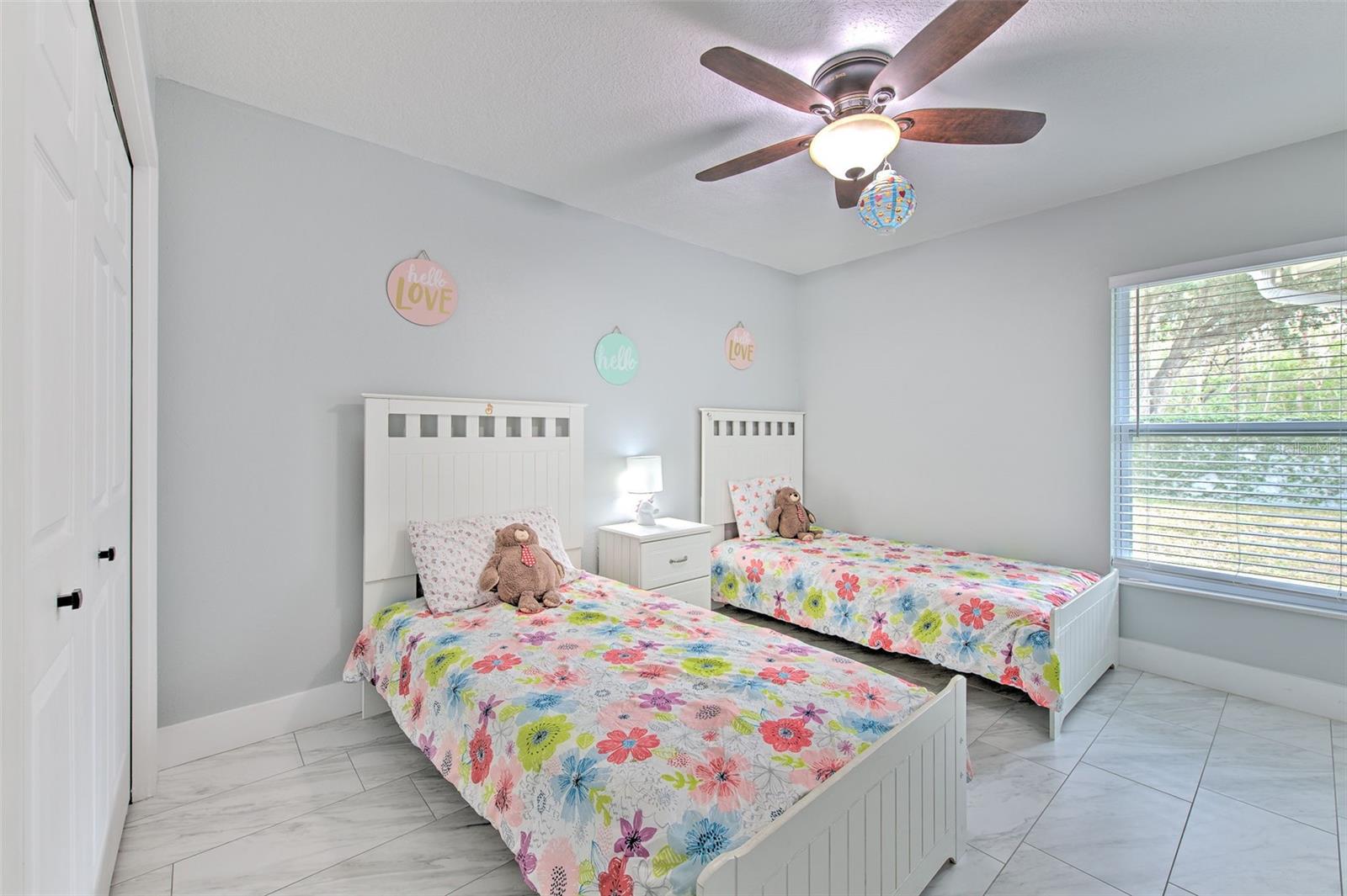 Image 12 of 24 For 4810 Centerbrook Court