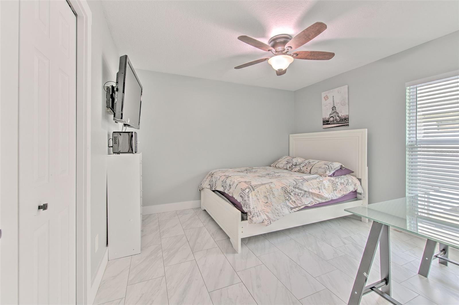 Image 9 of 24 For 4810 Centerbrook Court