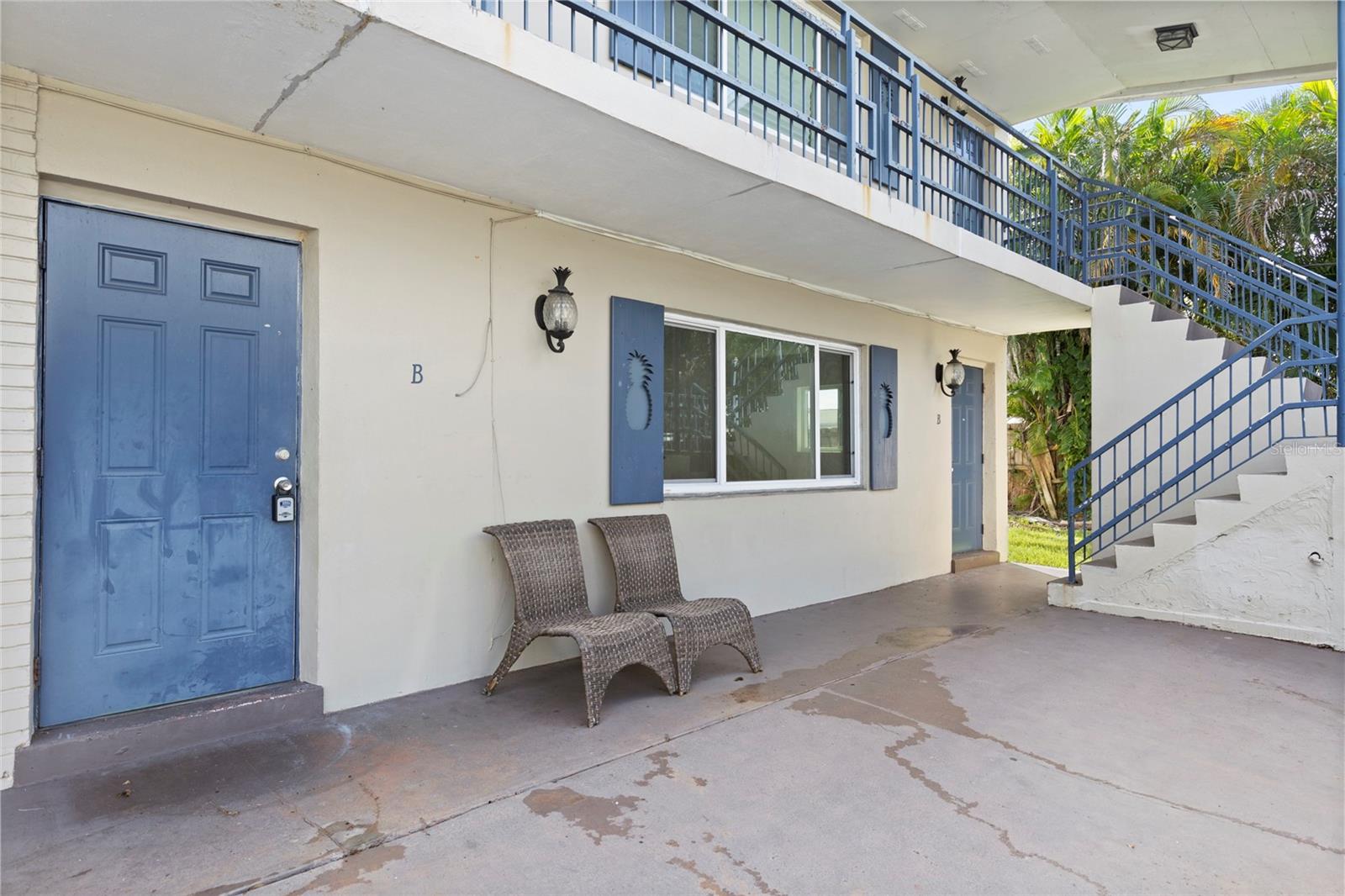 Image 5 of 21 For 817 Lighthouse Drive Unit A