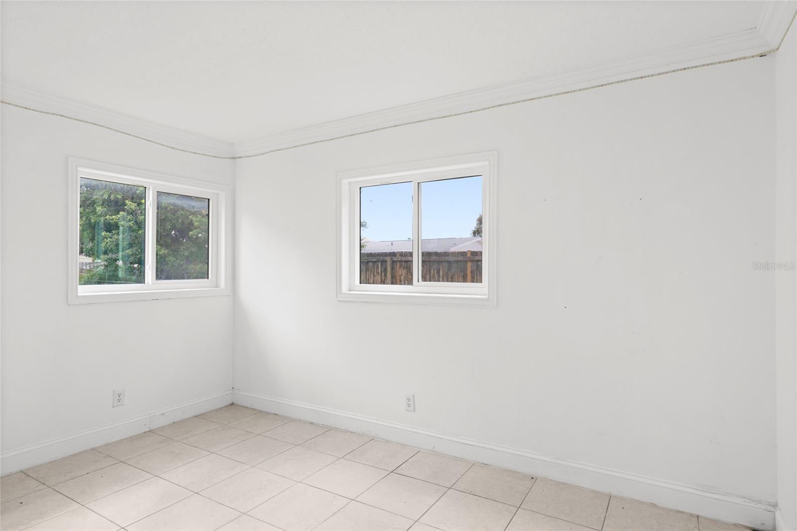 Image 9 of 21 For 817 Lighthouse Drive Unit A