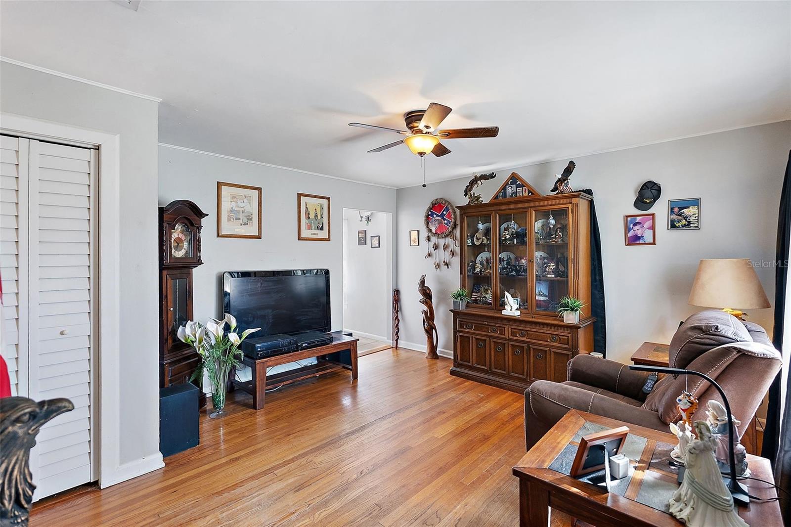 Image 4 of 28 For 1301 56th Avenue N