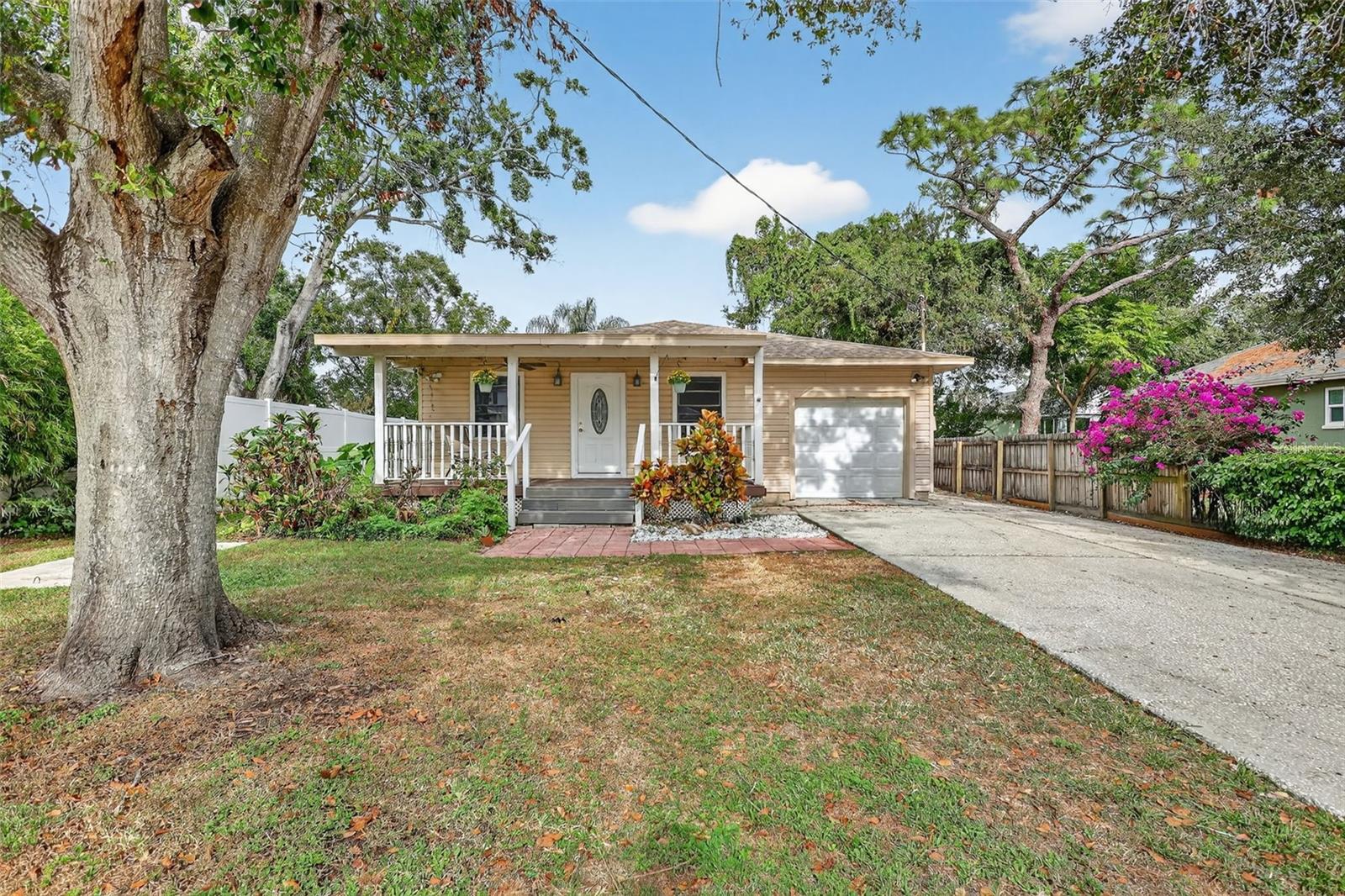 Details for 6220 Thorpe Street, TAMPA, FL 33611
