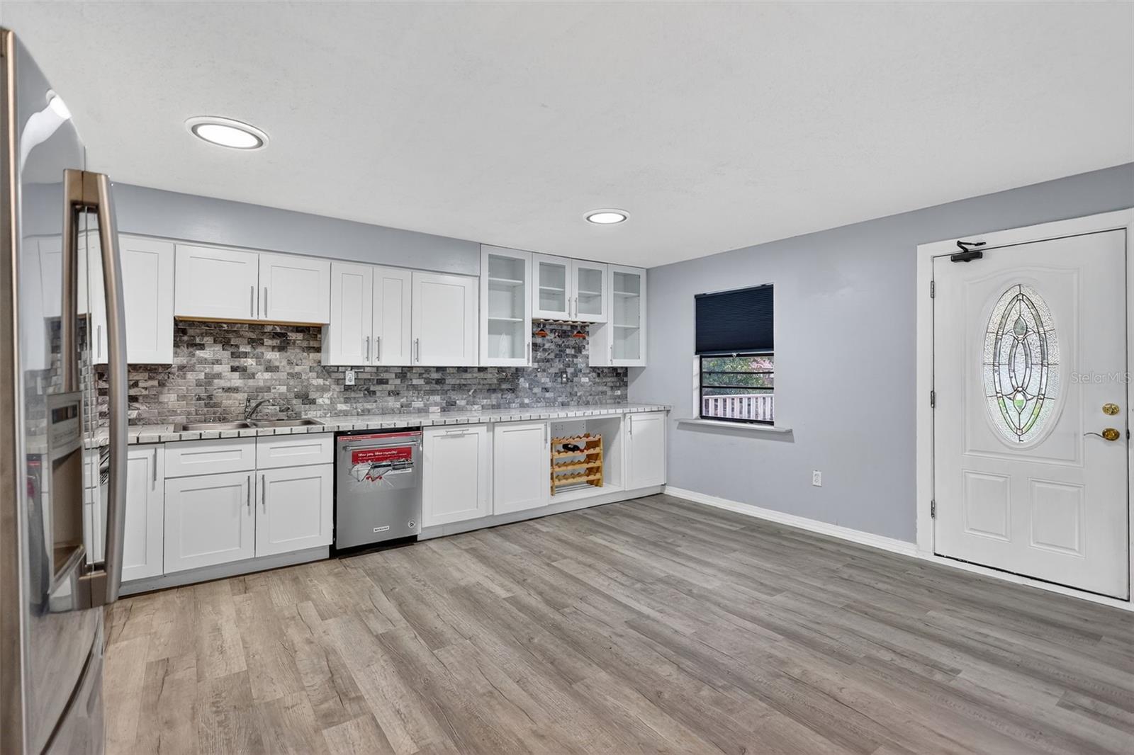 Image 10 of 32 For 6220 Thorpe Street