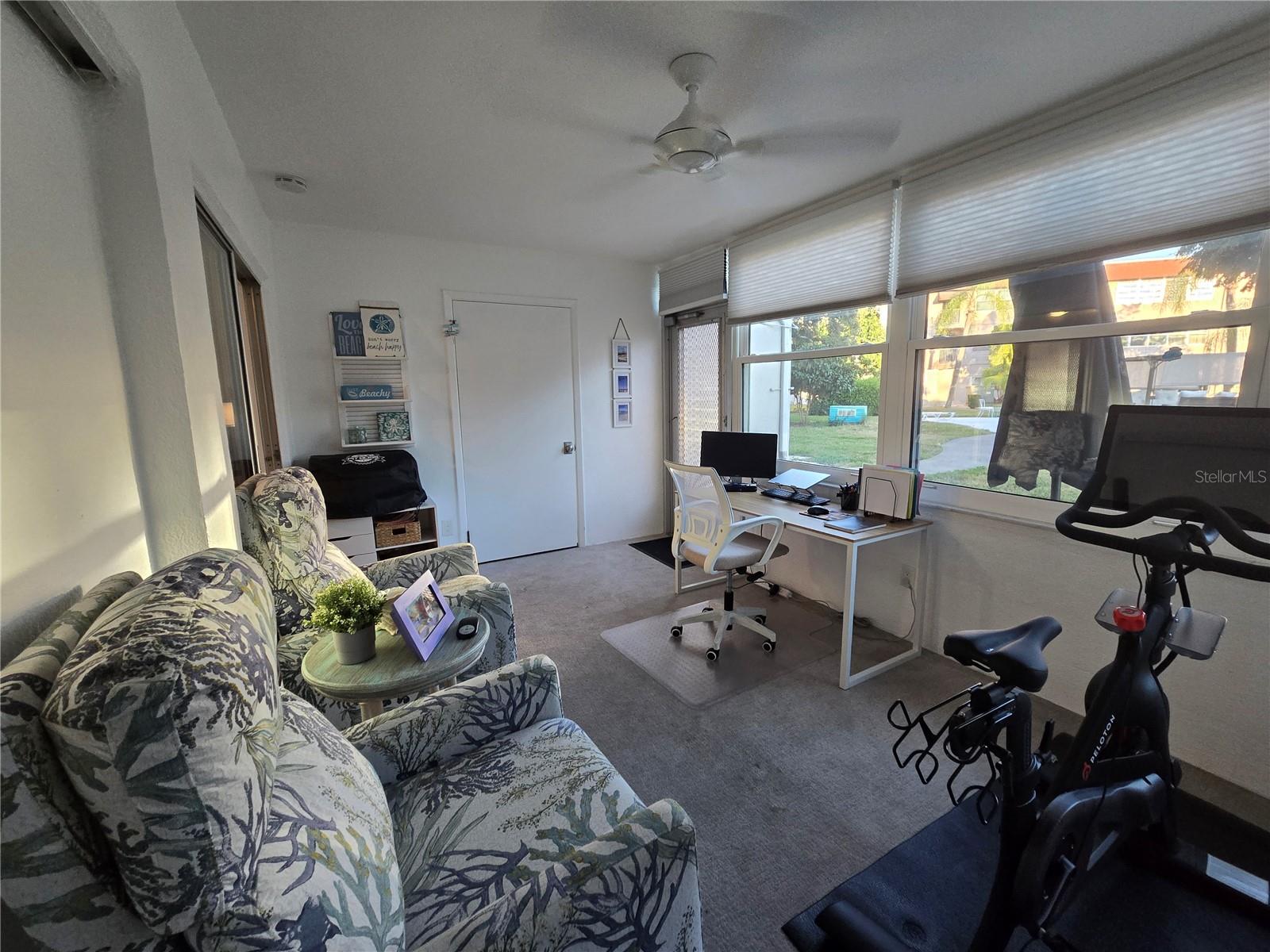 Image 23 of 33 For 211 Pasadena Avenue N 107