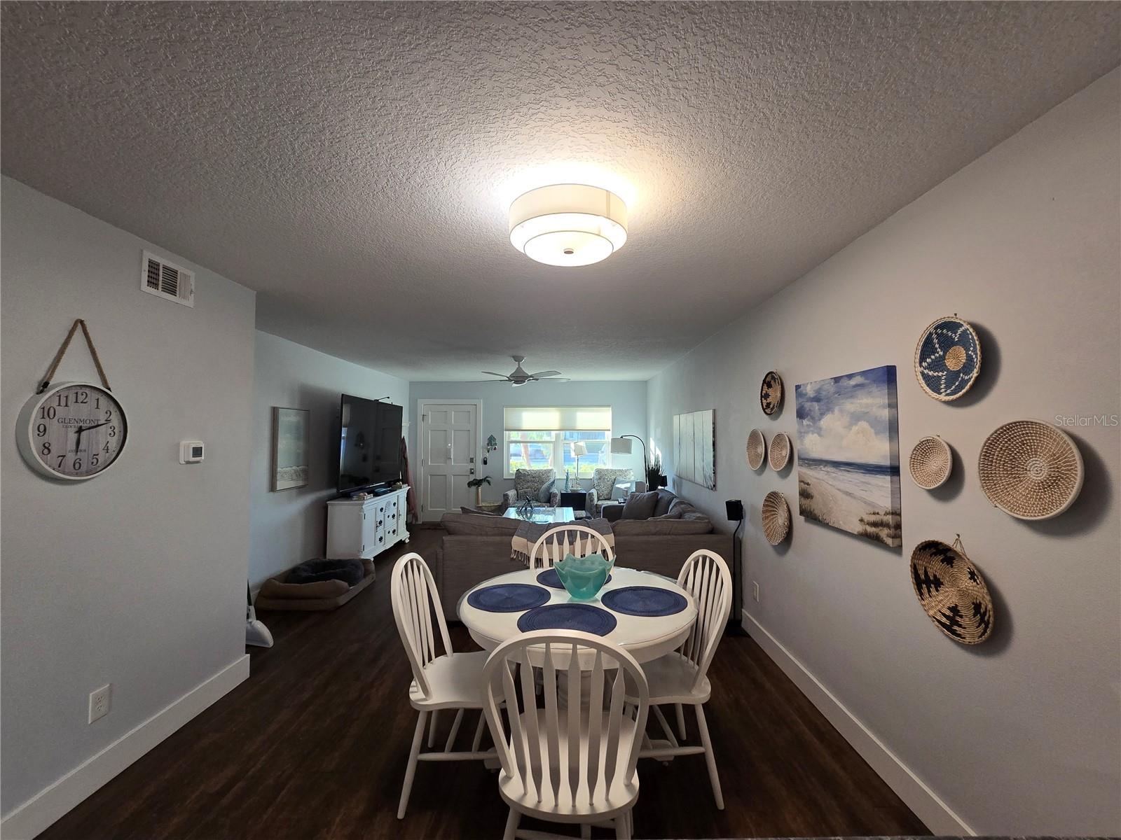 Image 7 of 33 For 211 Pasadena Avenue N 107