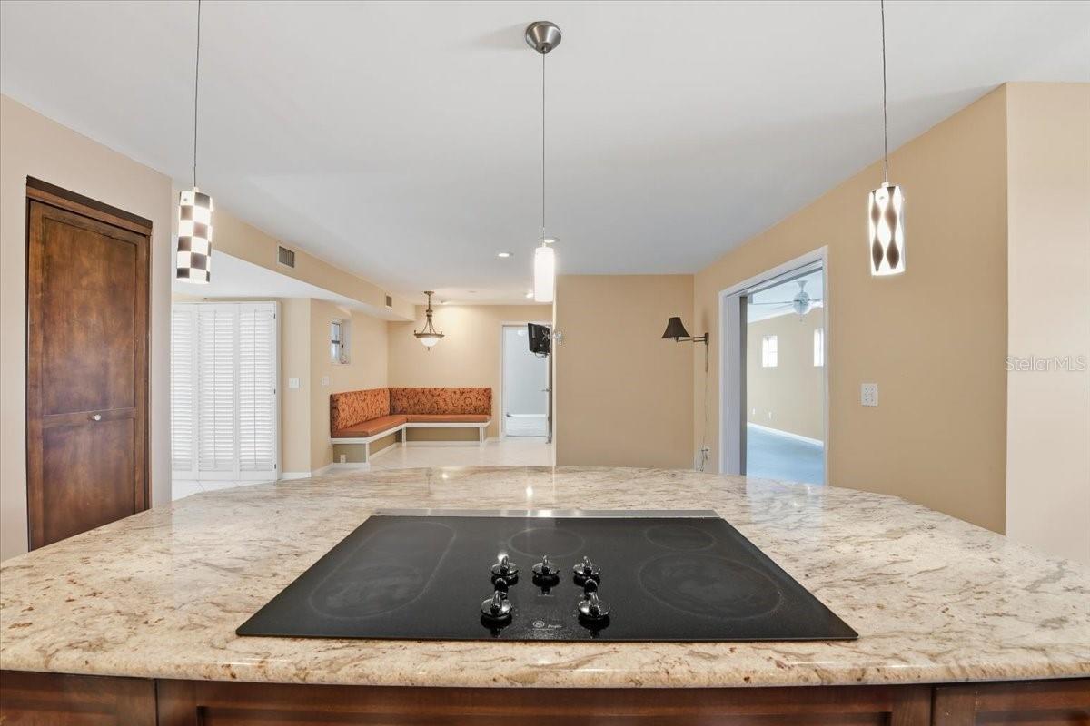 Image 20 of 62 For 2713 Chambray Lane
