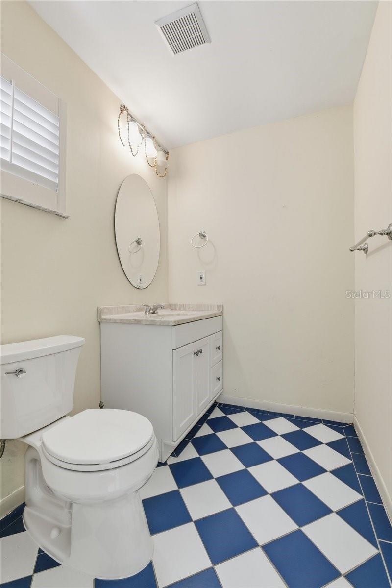 Image 31 of 62 For 2713 Chambray Lane