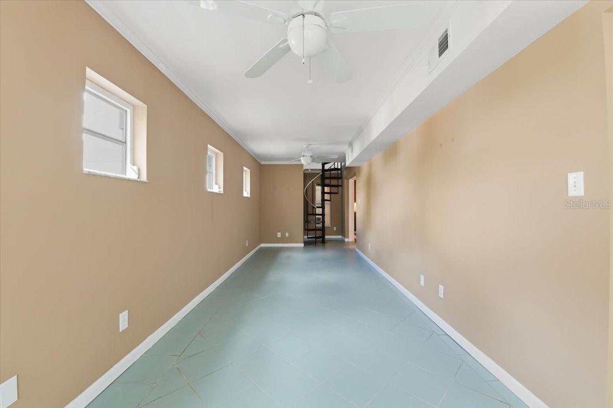 Image 38 of 62 For 2713 Chambray Lane