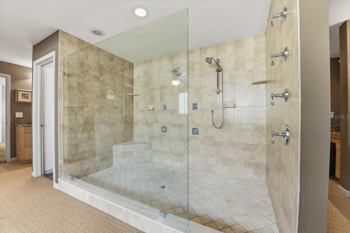 Image 45 of 62 For 2713 Chambray Lane