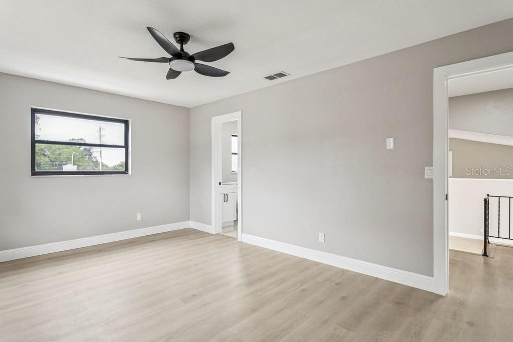 Image 14 of 25 For 8200 136th Street
