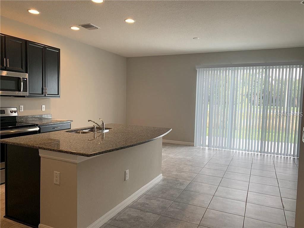 Image 3 of 11 For 7042 Grand Elm Drive