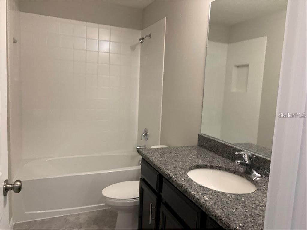 Image 7 of 11 For 7042 Grand Elm Drive