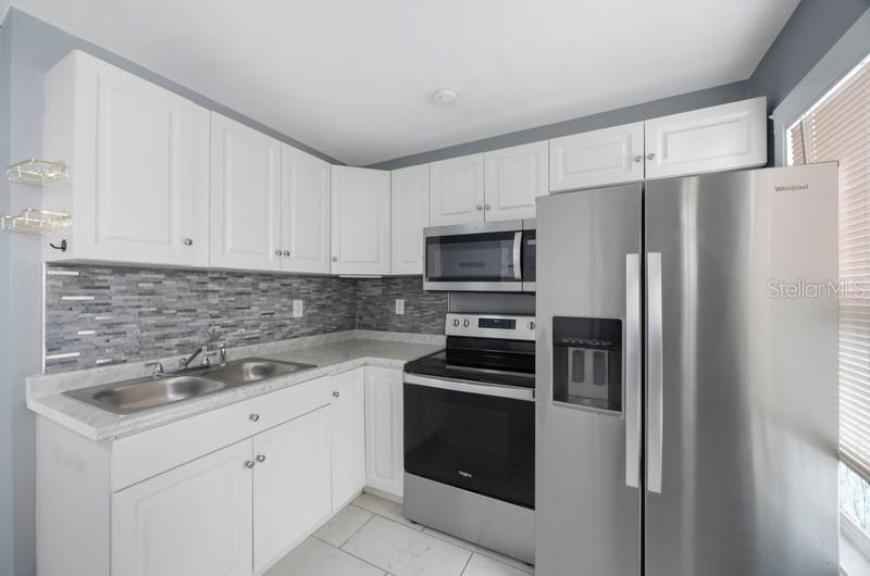 Image 4 of 13 For 826 14th Street South