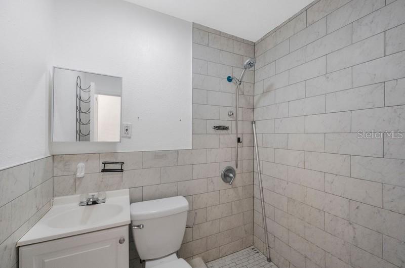 Image 6 of 13 For 826 14th Street South