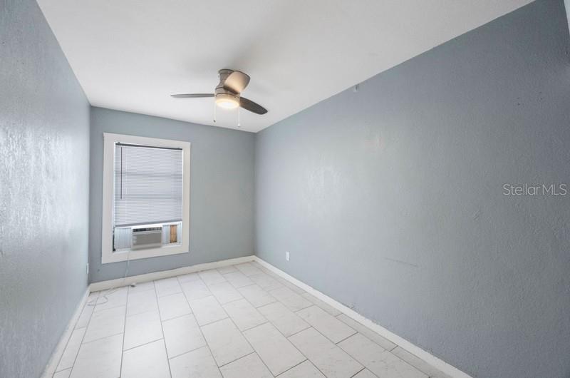 Image 7 of 13 For 826 14th Street South