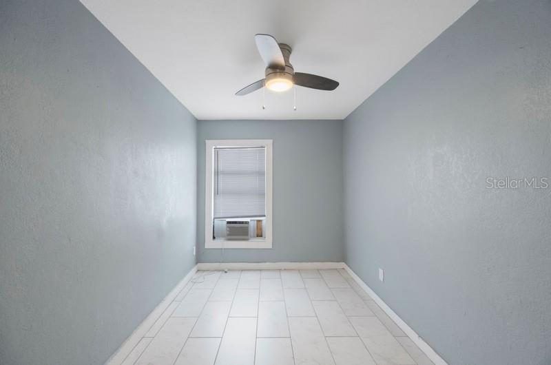 Image 8 of 13 For 826 14th Street South