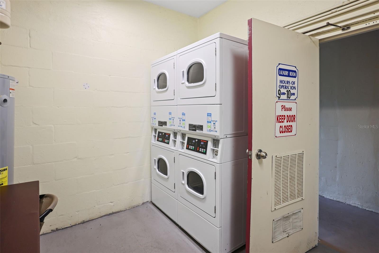 Image 20 of 22 For 4000 3rd Street N 305