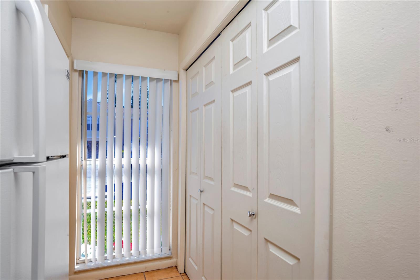 Image 13 of 25 For 16112 Rambling Vine Drive W