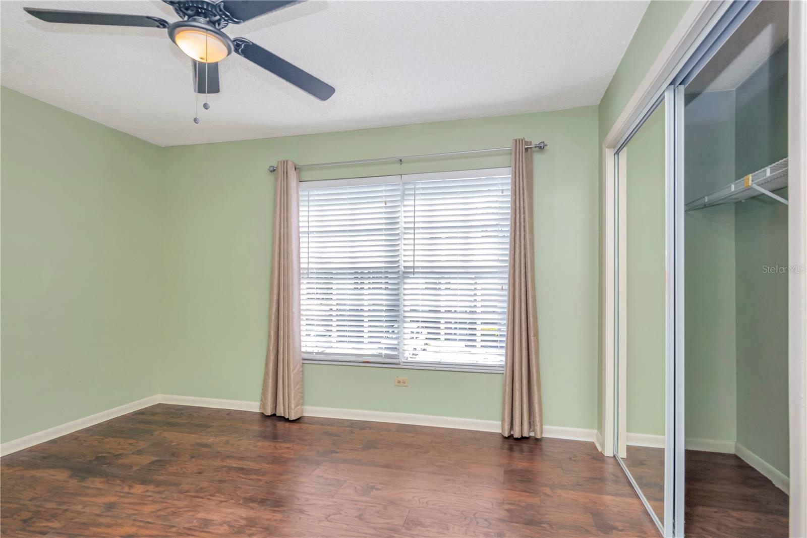 Image 15 of 25 For 16112 Rambling Vine Drive W