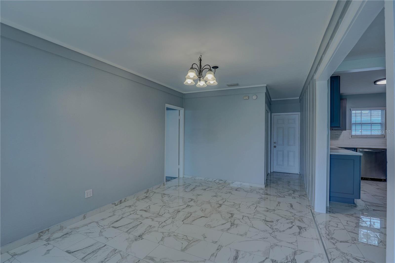Image 11 of 51 For 3230 51st Street N