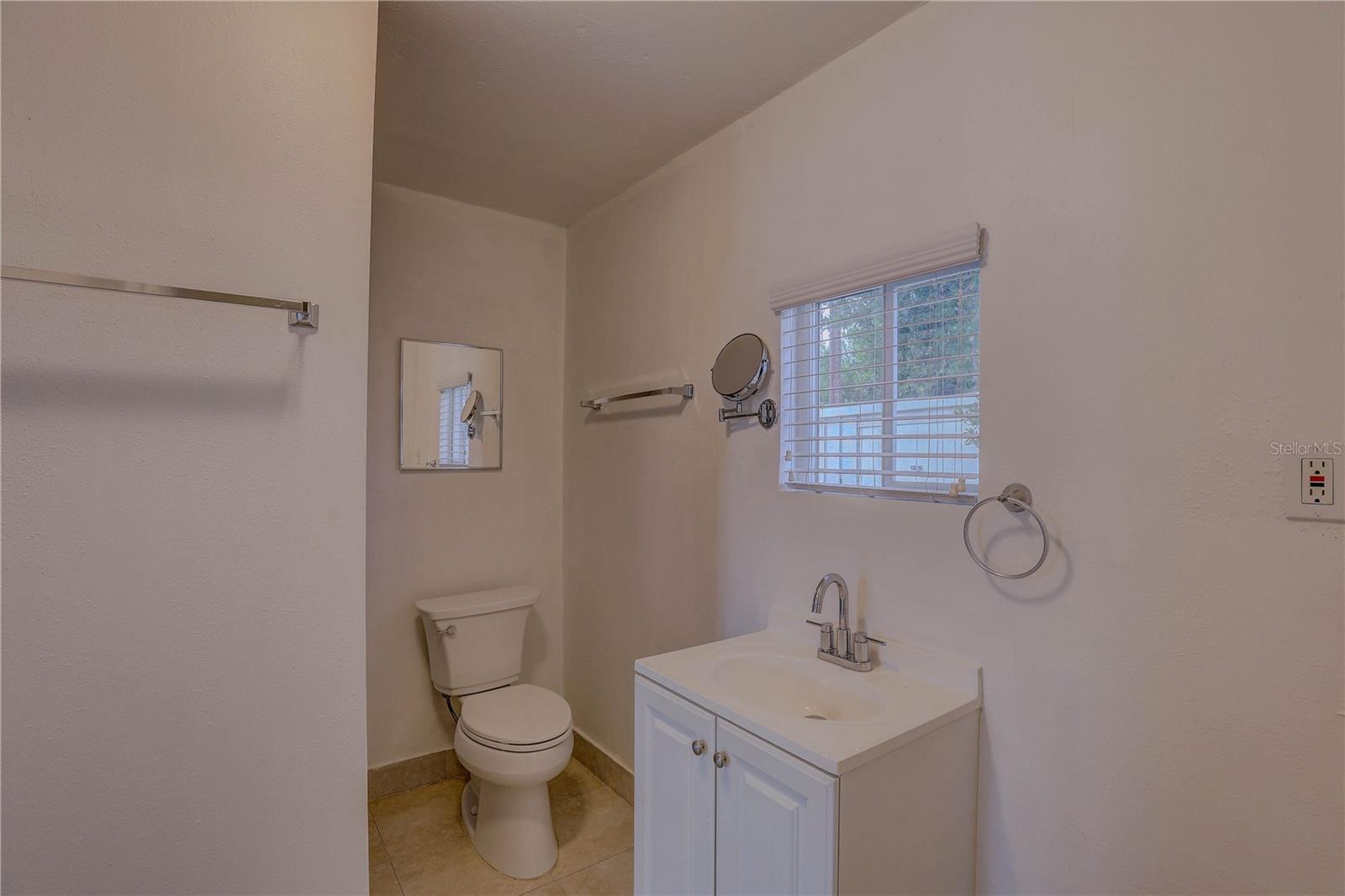 Image 16 of 51 For 3230 51st Street N