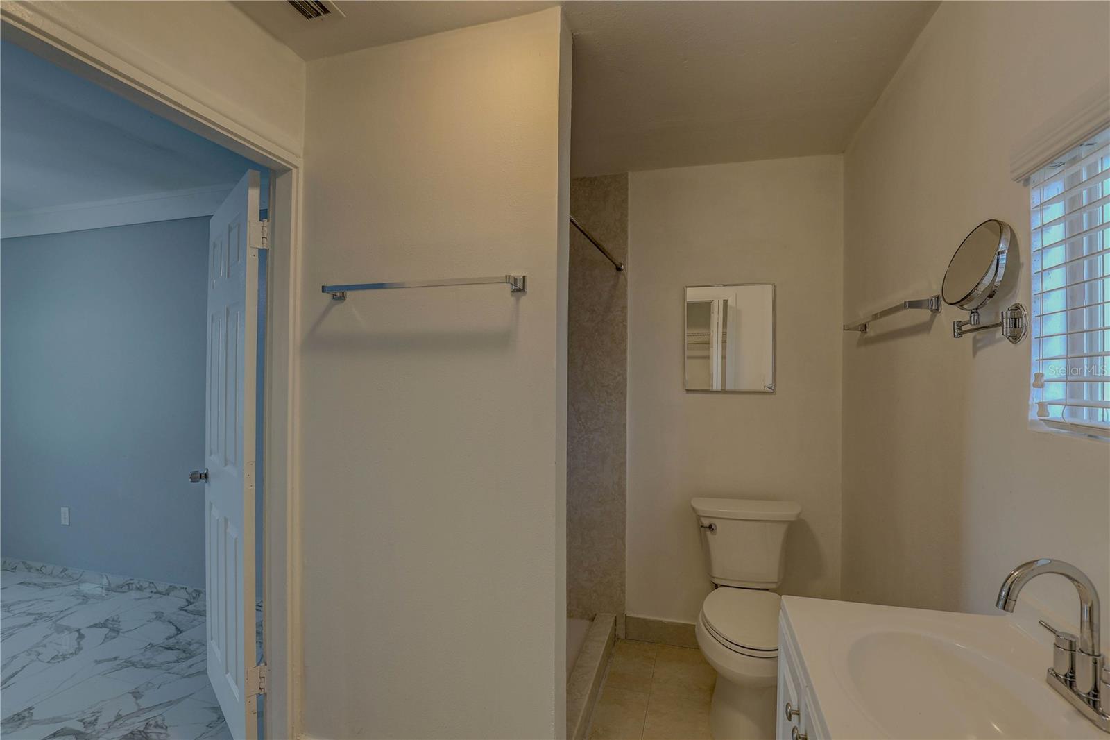 Image 17 of 51 For 3230 51st Street N
