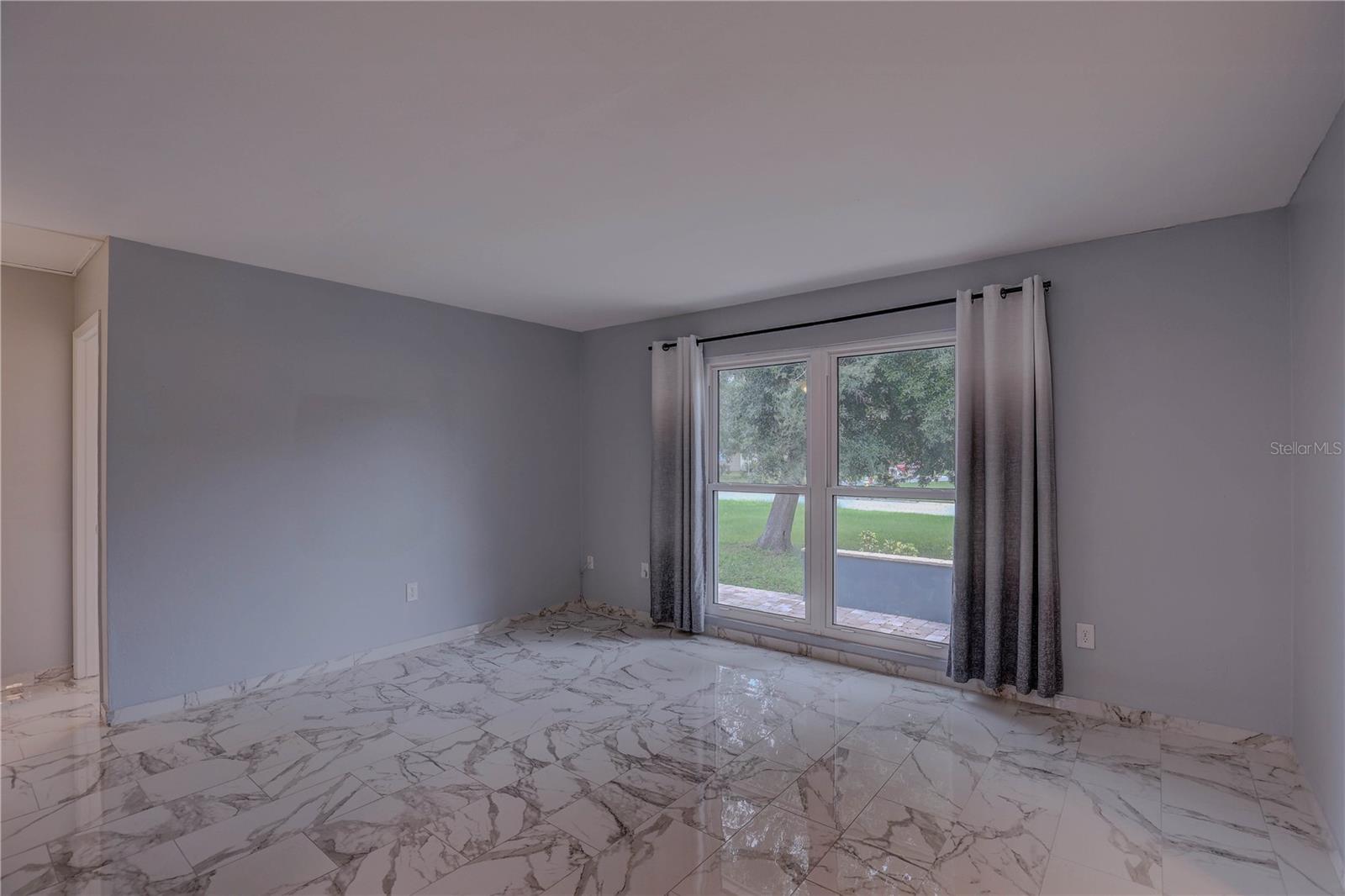 Image 19 of 51 For 3230 51st Street N
