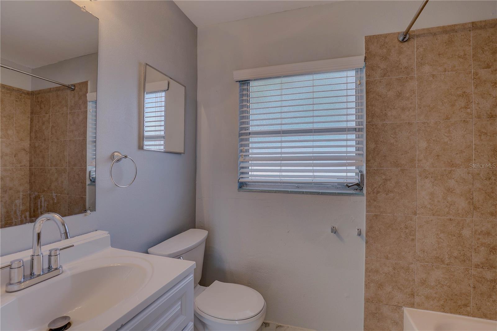 Image 31 of 51 For 3230 51st Street N