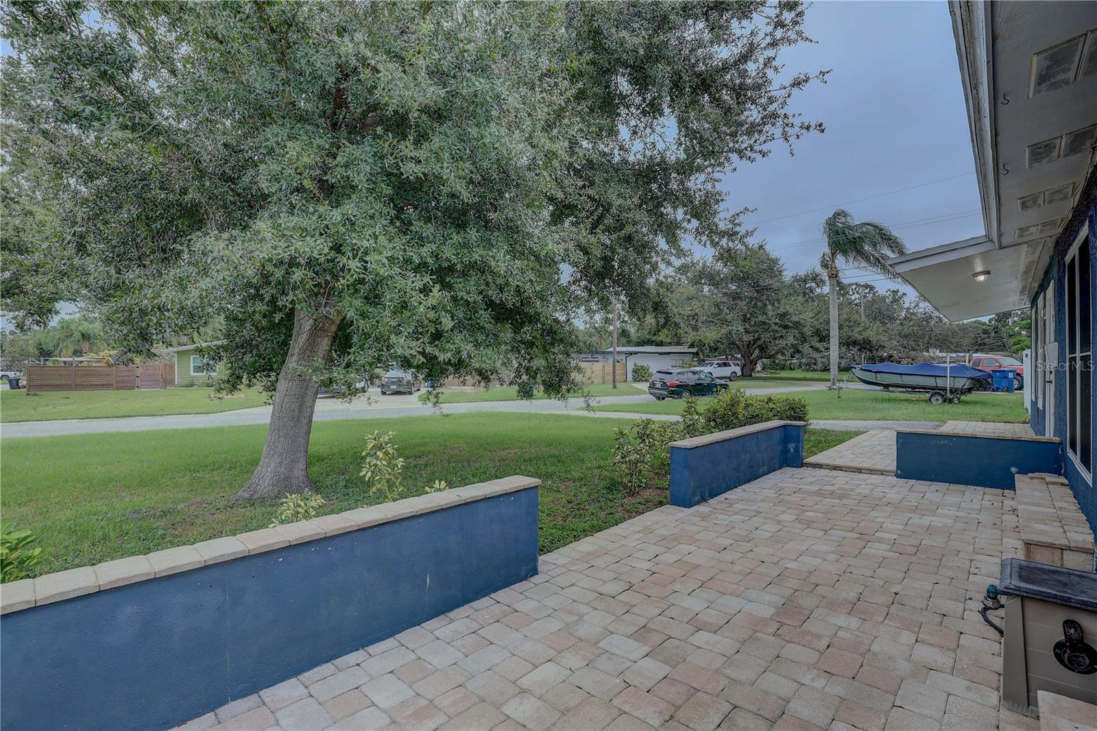 Image 9 of 51 For 3230 51st Street N