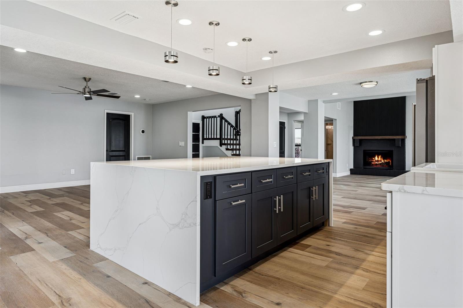 Image 10 of 61 For 769 Kingston Court