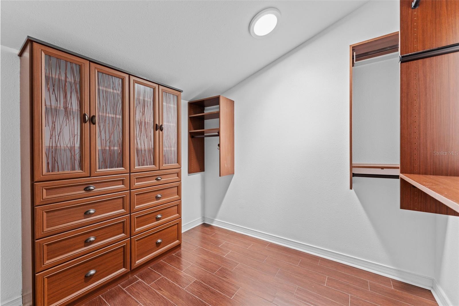 Image 17 of 60 For 5819 Dory Way