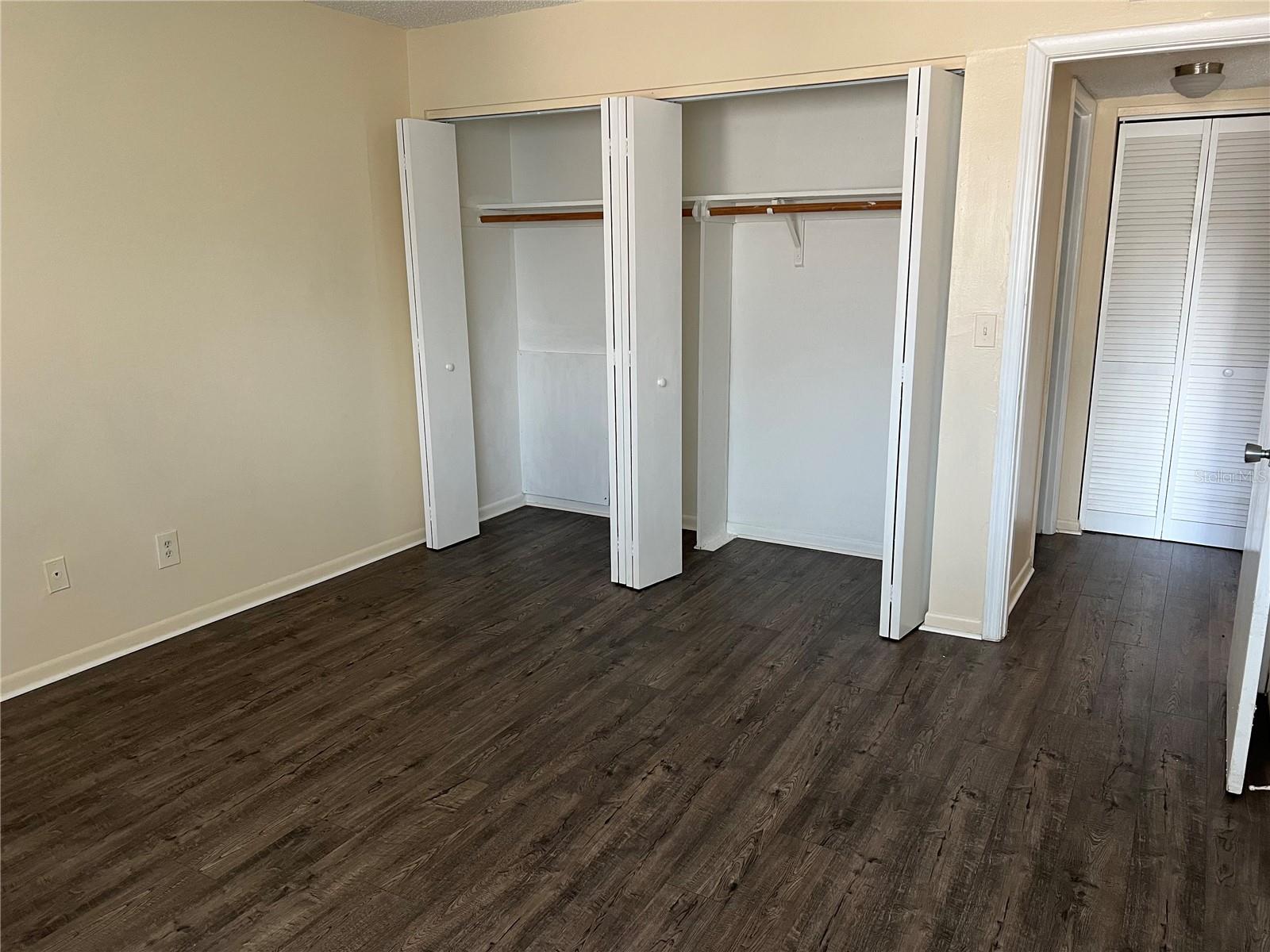 Image 5 of 10 For 6312 Newtown Circle 12b3