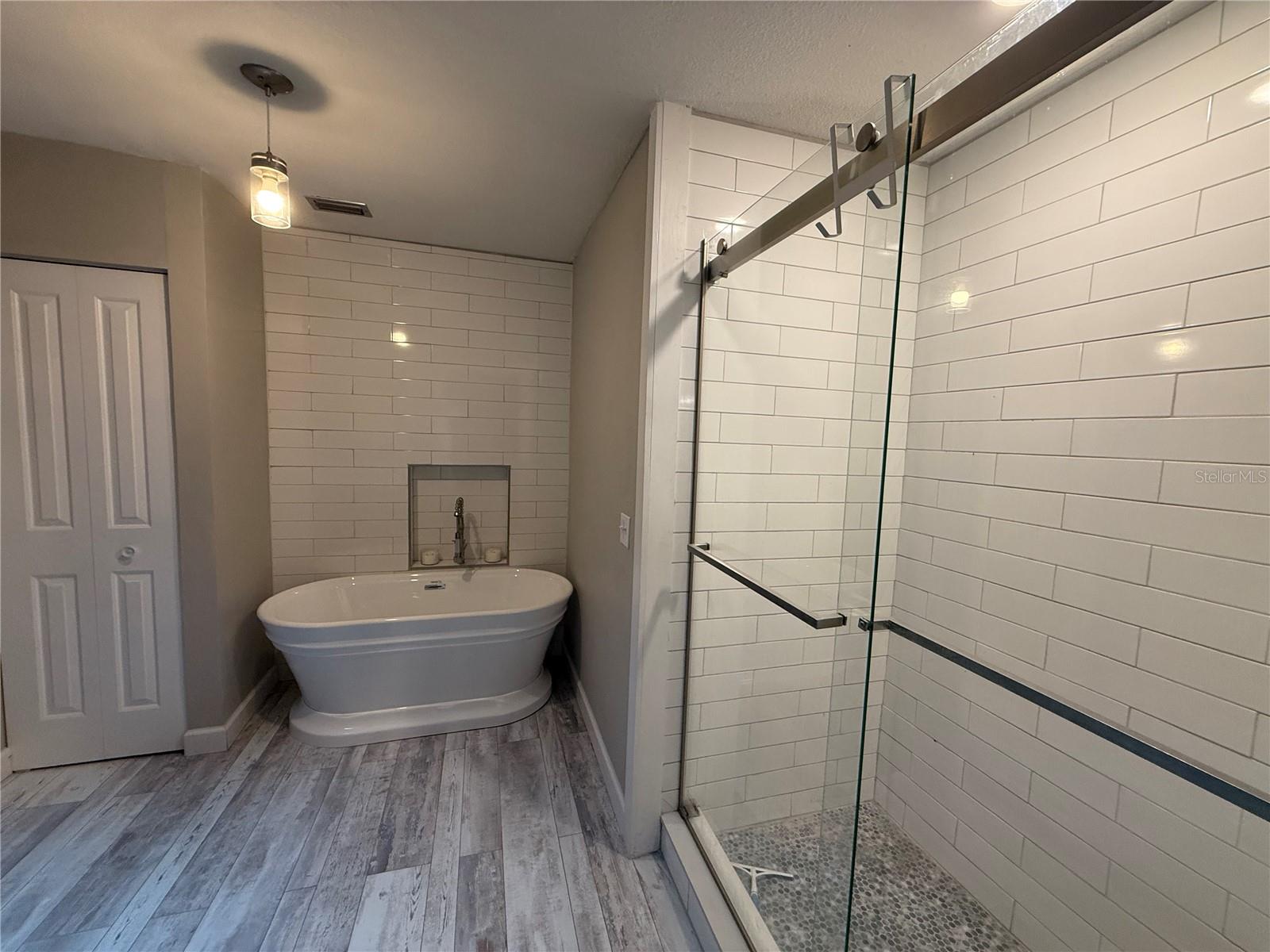 Image 13 of 13 For 13717 Lazy Oak Drive