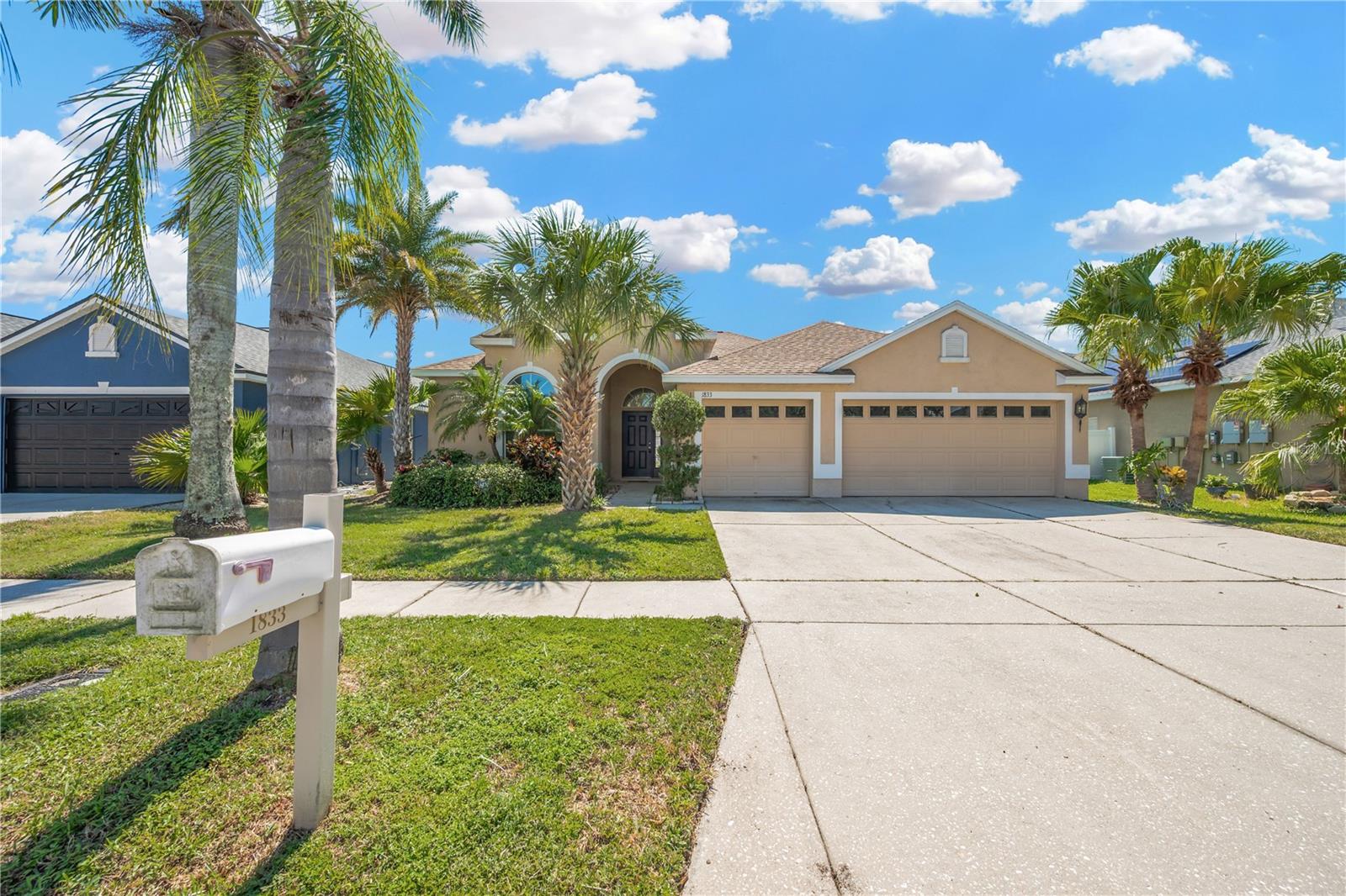 Details for 1833 Mira Lago Circle, RUSKIN, FL 33570