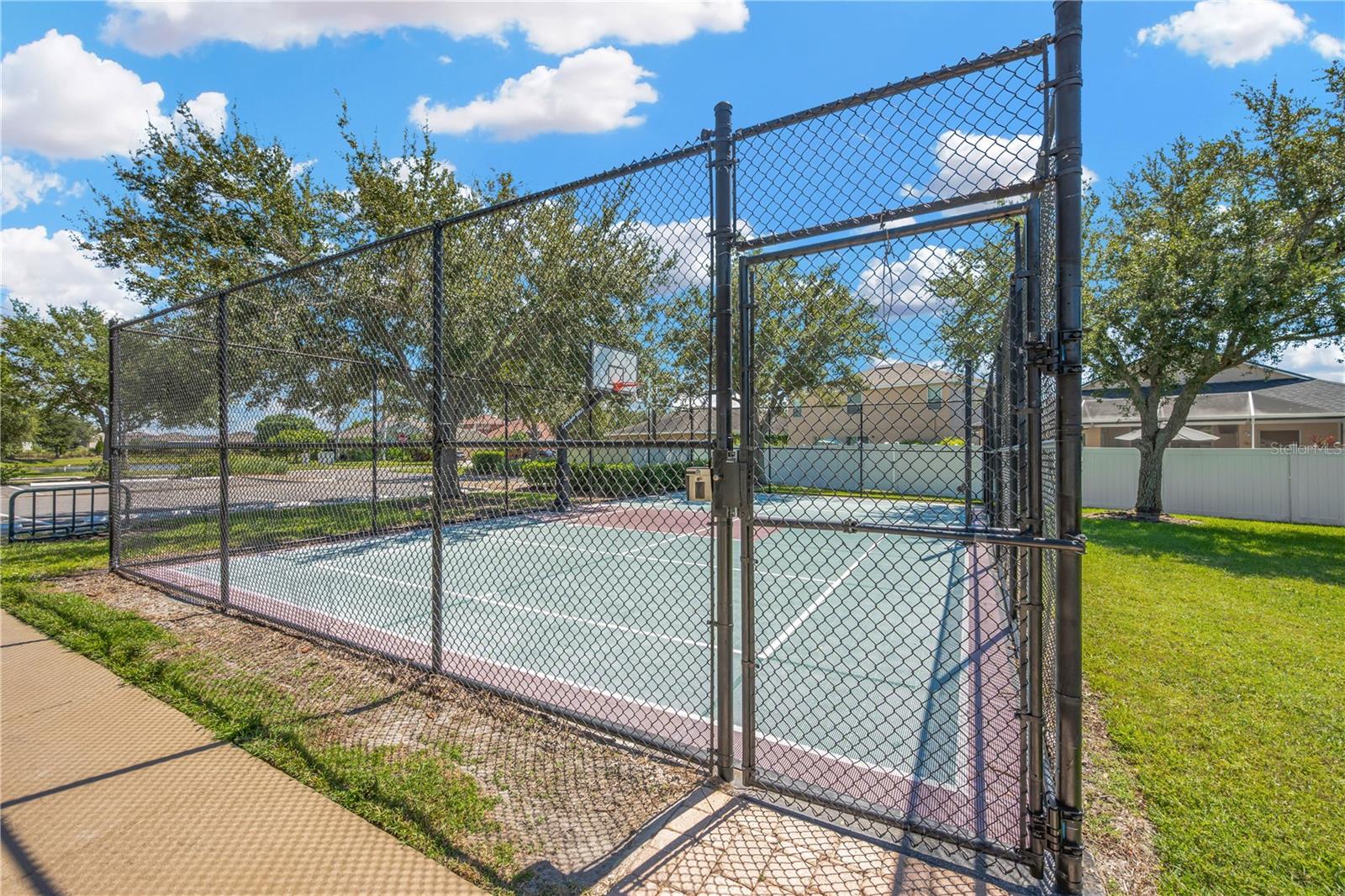 Image 38 of 39 For 1833 Mira Lago Circle