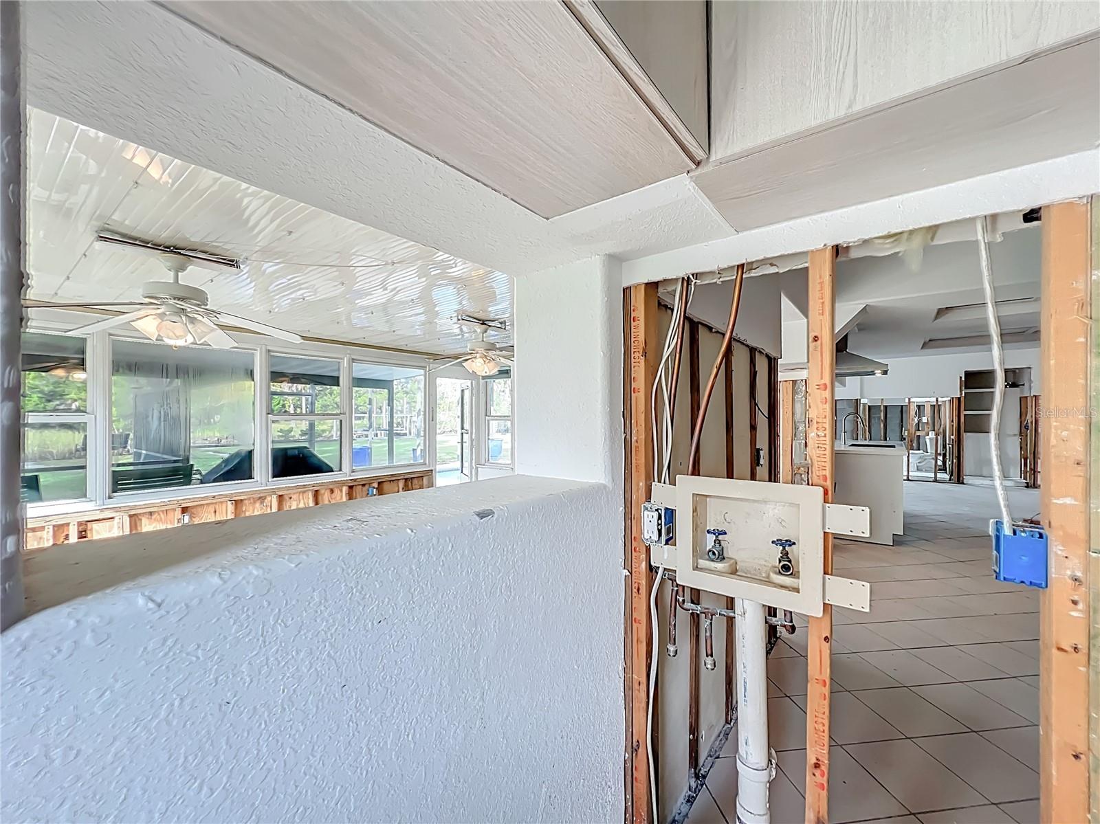 Image 33 of 63 For 2176 Watersedge Drive