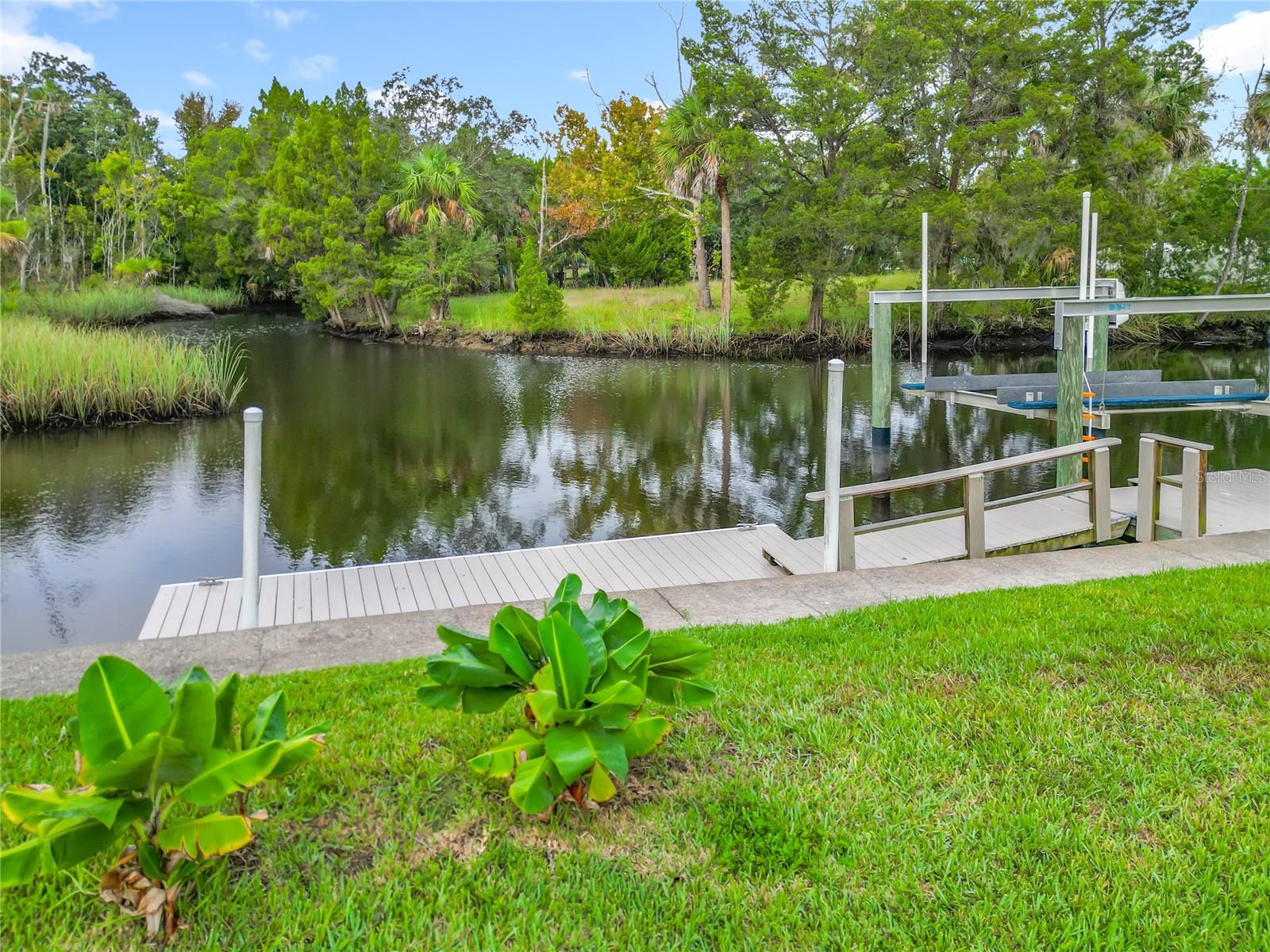 Image 51 of 63 For 2176 Watersedge Drive