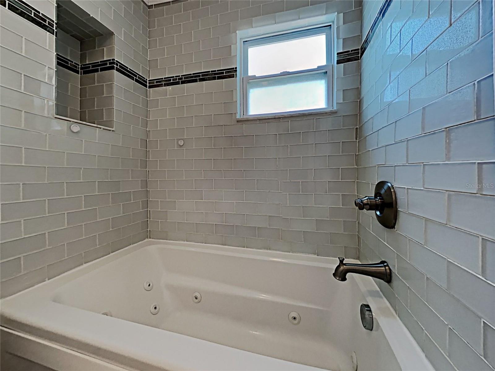 Image 16 of 18 For 4905 Traskwood Court