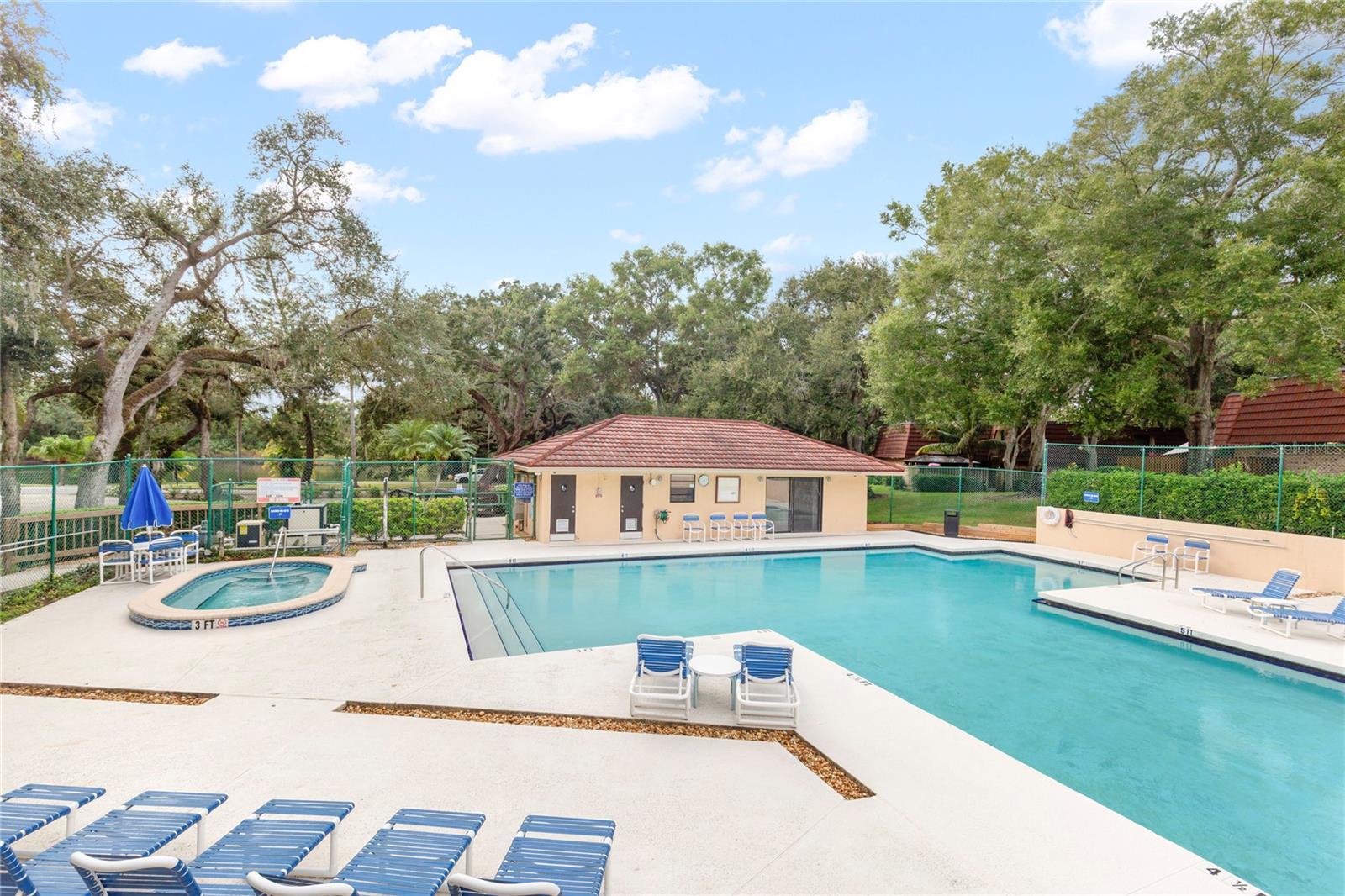 Image 34 of 42 For 2701 3rd Court