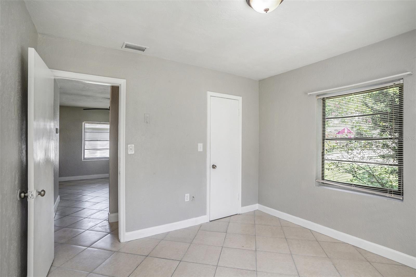 Image 11 of 15 For 3908 Walnut Street
