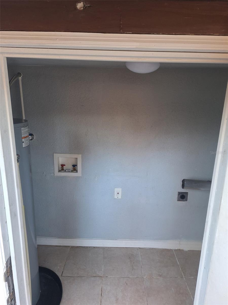 Image 15 of 16 For 5152 Filbert Street