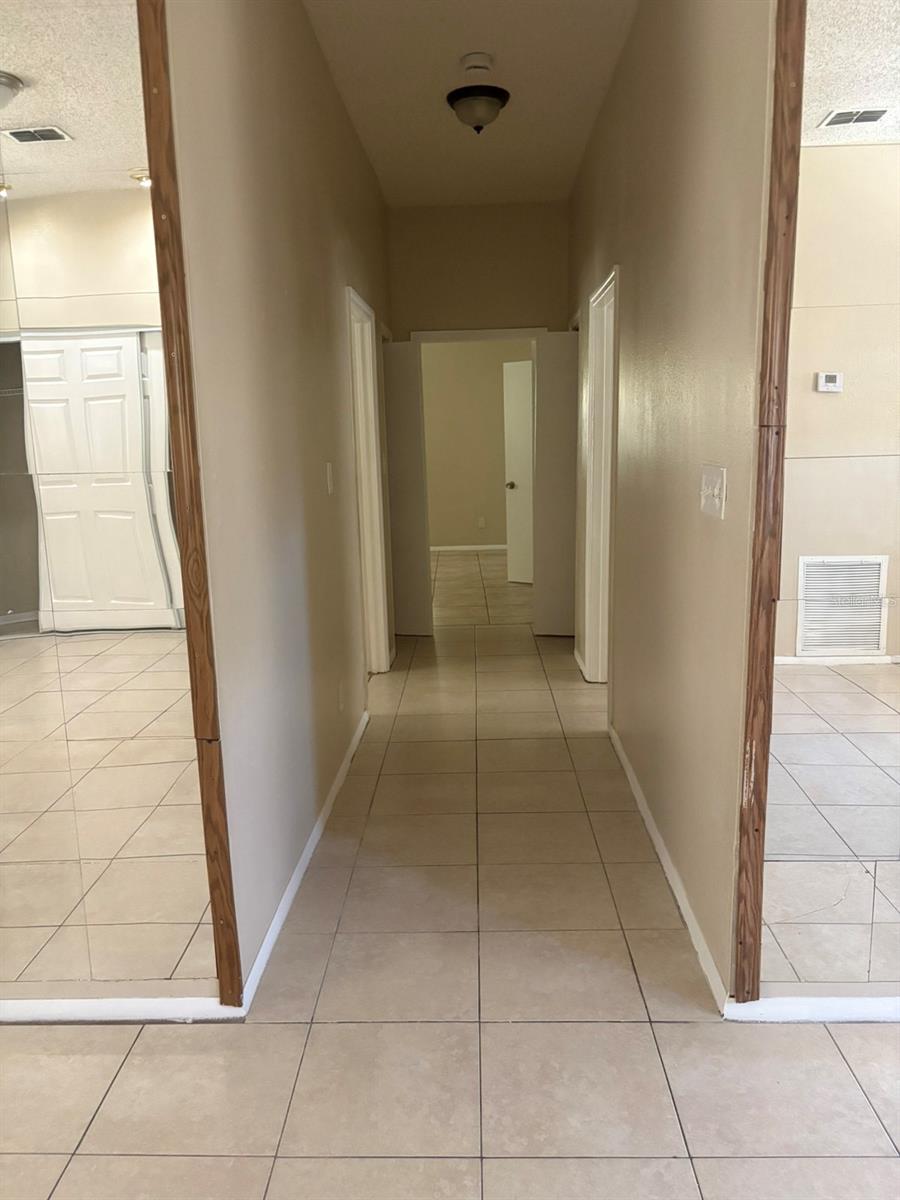 Image 4 of 9 For 3610 Osborne Avenue