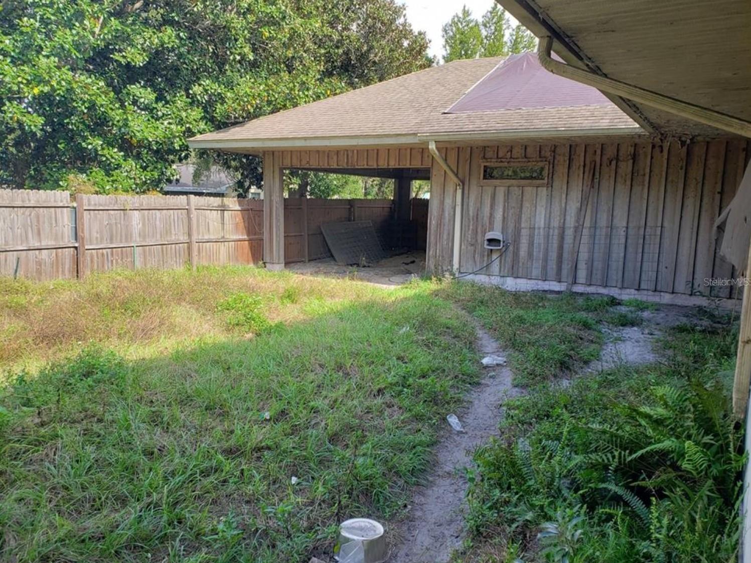 Image 26 of 33 For 2922 Rustwood Lane