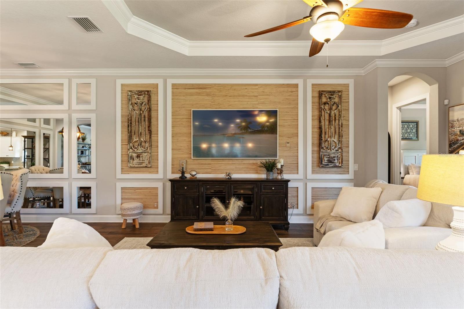 Listing photo id 20 for 11295 Juglans Drive