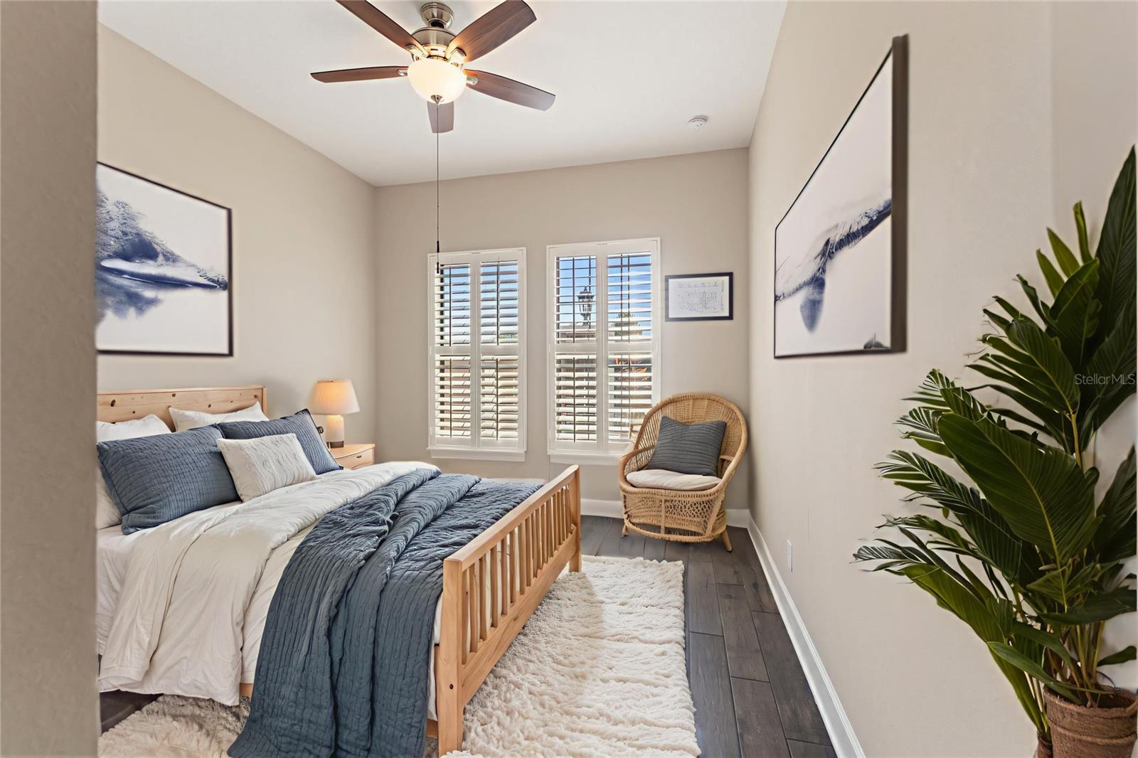 Listing photo id 41 for 11295 Juglans Drive