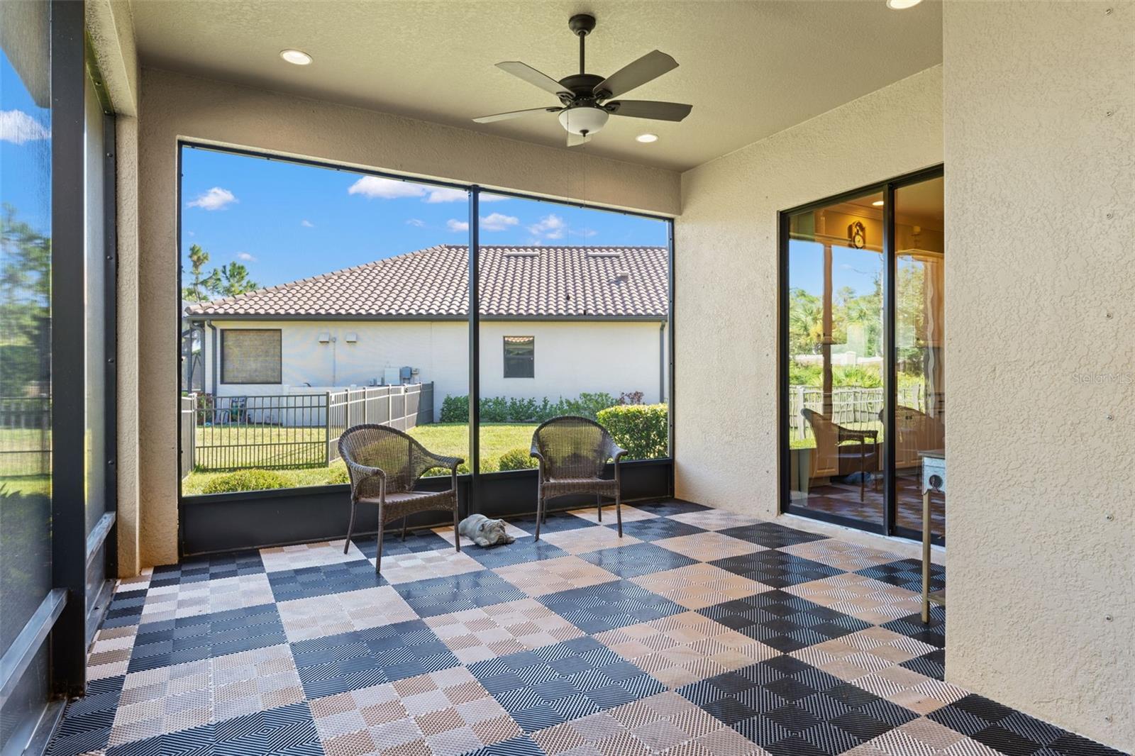 Listing photo id 51 for 11295 Juglans Drive