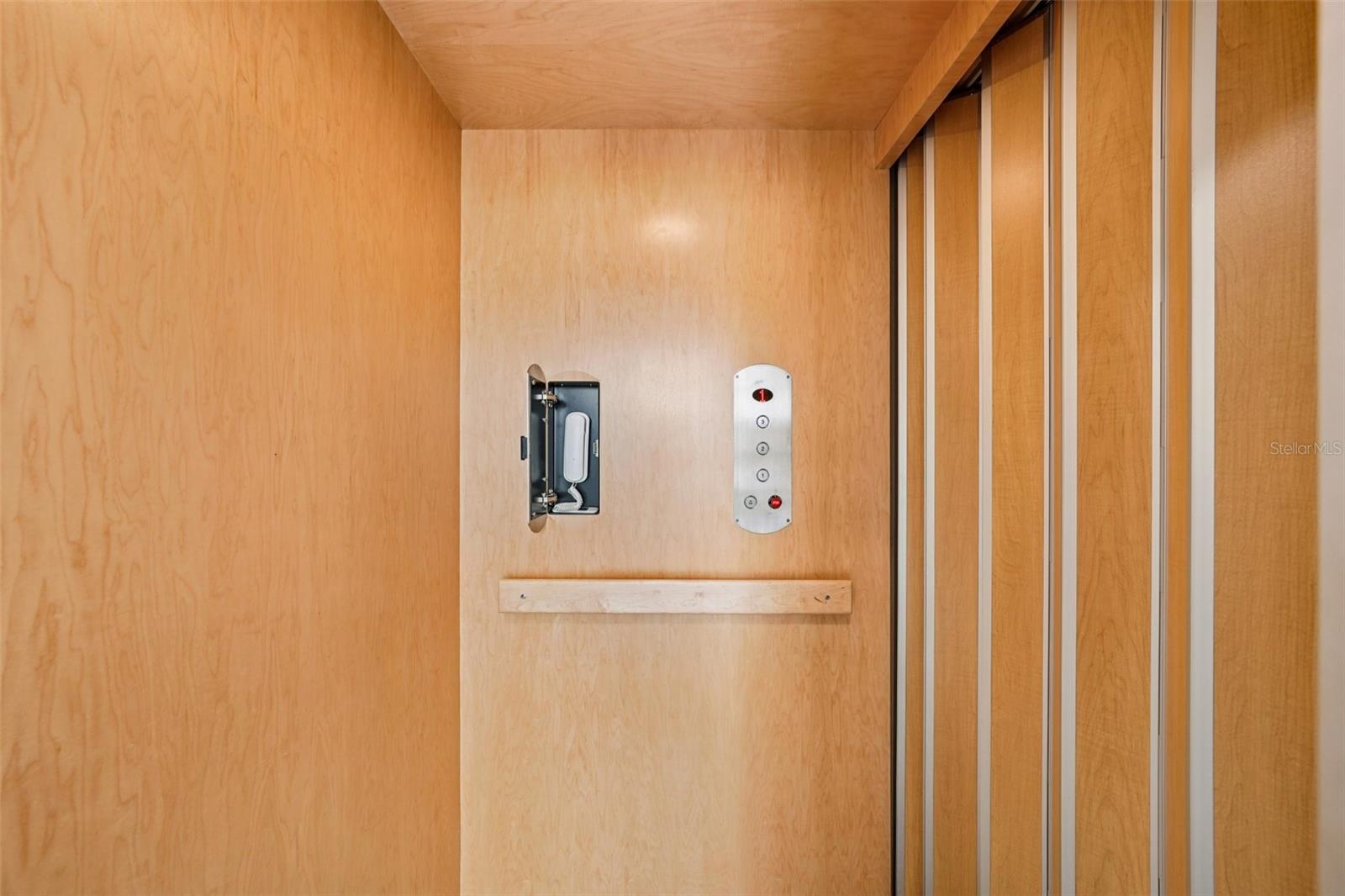 Image 16 of 48 For 1340 Bayshore Boulevard 304
