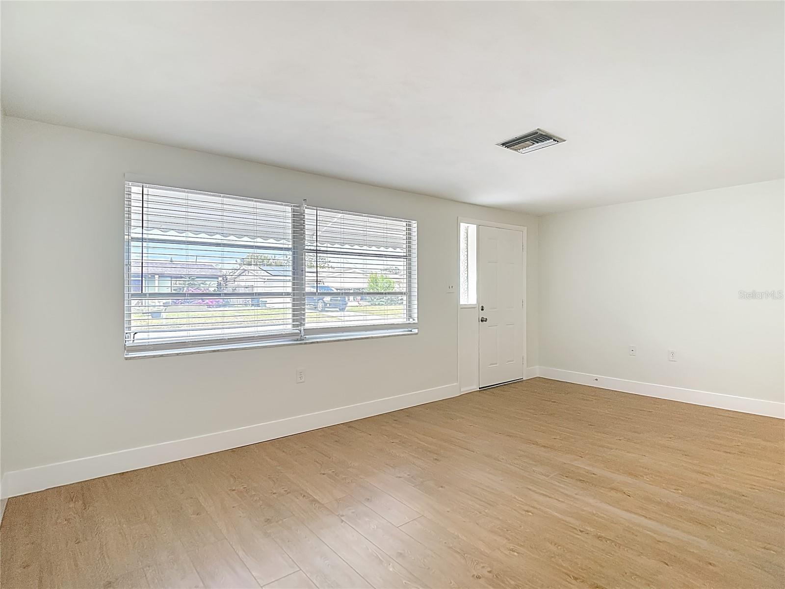 Image 10 of 54 For 3648 Bedford Street