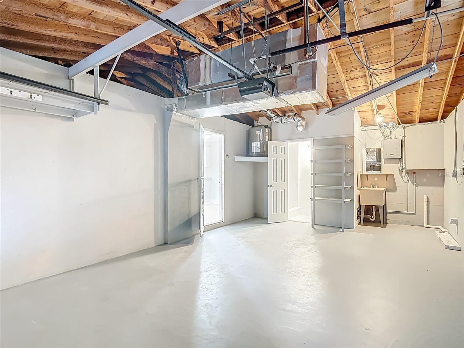 Image 38 of 54 For 3648 Bedford Street